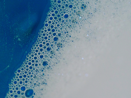 포토 JPG 해외이미지 패턴 추상 사람없음 물 파란색 컬러풀 목욕 거품 비누 해외포토 자연요소 컬러 무늬 위생용품 청결 파일형식 이미지허브