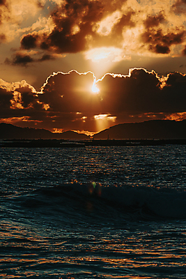 포토 JPG 해외이미지 바다 하늘 사람없음 야외 일몰 야간 빛무리 해외포토 자연요소 빛 노을 파일형식 이미지허브