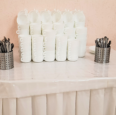 포토 JPG 해외이미지 식기 접시 음식 백그라운드 비즈니스 탁자 호텔 종류 사람없음 컵 빛 세트 쌓기 상점 주방 식당 저녁식사 장비 흰색 그룹 사발 은색 먹이 컨테이너 수집 서비스 상업 서빙 점심식사 고립 백자 접기 많음 해외포토 산업 컬러 가구 컨셉 모션 숙소 식사 도자기 사기그릇 파일형식 이미지허브