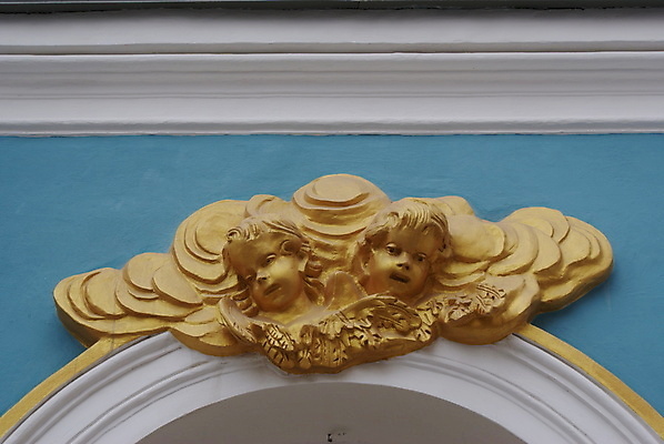 포토 JPG 해외이미지 구름 전통 외관 계절 유럽 문화 여행 겨울 건축양식 하늘 아침 휴가 미술 사람없음 야외 조각상 궁전 축하 도시 역사 박물관 정사각형 러시아 장면 타운 목각 러시아인 옛날 제국 해외포토 주간 자연요소 도형 서양인 건축 나라 컨셉 고건축 문화예술 조형물 파일형식 이미지허브