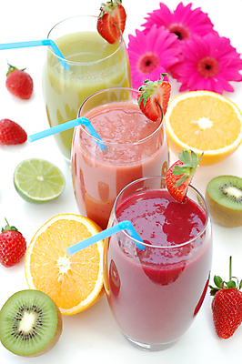 포토 JPG 해외이미지 열매 음료 음식 조각 다이어트 오렌지 과일 유리 딸기 건강 키위 사람없음 여름 컬러풀 주스 사막 에너지 신선 칵테일 아침식사 혼합 자르기 슬라이스 라임 비타민 떨림 스무디 요구르트 해외포토 식물 계절 컬러 모션 재질 유제품 주류 식사 영양소 파일형식 이미지허브