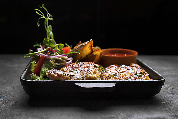 포토 JPG 해외이미지 음식 백그라운드 크리스마스 부분 감자 패스트푸드 육류 요리 사람없음 식사 저녁식사 치킨 샐러드 튀김 껍질 뜨거움 황금 맛 그릴 바비큐 케첩 굽기 피부 향신료 깊이 맛있는 해외포토 기념일 컨셉 채소 식재료 주방용품 신체부위 소스_음식 인스턴트 구이 닭고기요리 향미료 파일형식 이미지허브