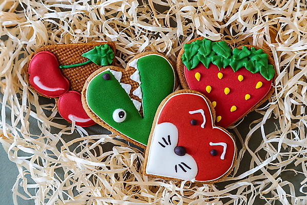 포토 JPG 해외이미지 딸기 사람없음 장식 쿠키 체리 달콤 공룡 여우 핸드메이드 진저쿠키 해외포토 과일 포유류 파충류 디저트 맛 파일형식 이미지허브