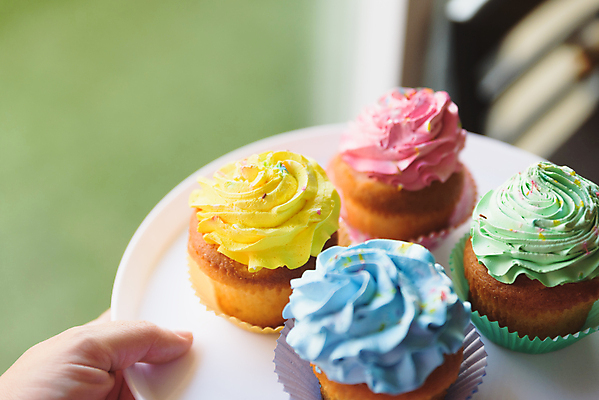 포토 JPG 해외이미지 음식 백그라운드 무지개 패턴 추상 디저트 주택 기념 프레임 종류 사람없음 파란색 컬러풀 파티 과자 우주 케이크 얼음 소용돌이 축하 생일 플랫 구부린 달콤 맛 설탕 컵케이크 굽기 배열 뿌리기 머리위 꽃가루 위치 멀티 반투명 핸드메이드 많음 프로스팅 국경 버터크림 해외포토 자연요소 기념일 컬러 컨셉 무늬 모션 이벤트 건물 회오리 가루 구이 크림 제빵 파일형식 이미지허브