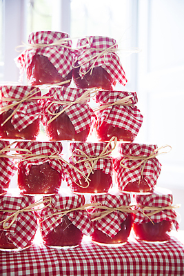 포토 JPG 해외이미지 음식 채소 재료 요리 사람없음 빨간색 상점 주방 주스 이탈리아 신선 케첩 토마토소스 토스카나 피자집 해외포토 유럽 음료 컬러 소스_음식 파일형식 이미지허브