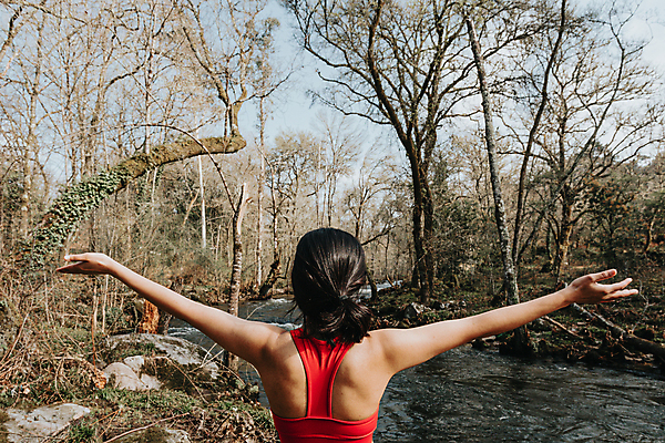 포토 JPG 해외이미지 백인 라이프스타일 커플 여자 행복 스포츠 2 신체 모션 자연 함께함 건강 사람 성인 야외 세명 물 운동복 강 달리기 조깅 운동 일몰 우정 활발 도시 연습 달리기선수 해외포토 자연요소 서양인 옷 감정 컨셉 관계 생활 친구 노을 생태계 육상선수 파일형식 이미지허브