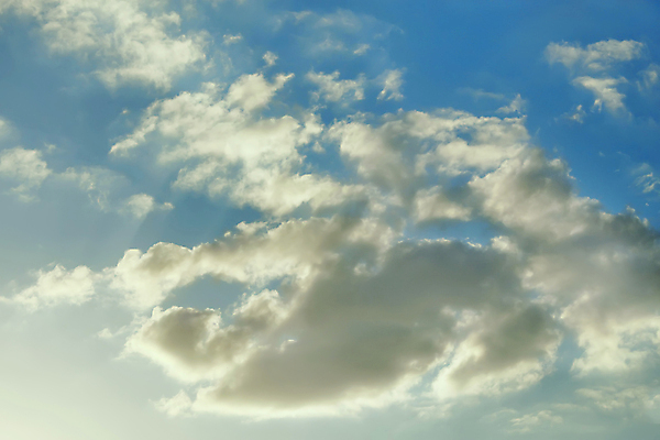 포토 JPG 해외이미지 구름 백그라운드 하늘 바람 날씨 추상 풍경 사람없음 파란색 빛 햇빛 태양 뷰티 우주 활발 회색 자유 안개 흰색 물방울 분위기 즐거움 만족 질감 지역 마법 천국 쉬운 현상 막 해외포토 자연요소 감정 컬러 컨셉 무늬 파일형식 이미지허브