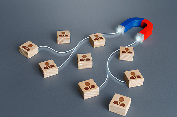 포토 JPG 해외이미지 비즈니스 사람모양 사람없음 빛 여러개 연결 자석 나무블록 해외포토 모양 다수 목재 블록 파일형식 이미지허브