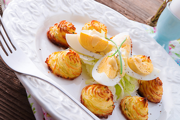 포토 JPG 해외이미지 접시 음식 조각 포크 부활절 서브 요리 사람없음 빨간색 계란 식사 저녁식사 흰색 신선 그룹 달콤 맛 머스터드 준비 상쾌 슬라이스 광택 후추 마요네즈 폴란드 점심식사 폭식 고립 딜 삶기 채식주의자 스타일 해외포토 식기 기념일 감정 유럽 컬러 컨셉 알 소스_음식 향신료 채식 파일형식 이미지허브