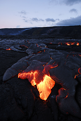 포토 JPG 해외이미지 사람없음 야외 흐름 뜨거움 위험 재해 화산 용암 화산섬 해외포토 섬 컨셉 산 파일형식 이미지허브