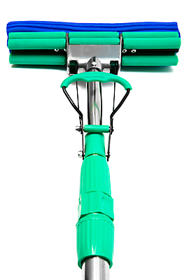 포토 JPG 해외이미지 백그라운드 가사 비즈니스 열쇠 노동자 바닥 주택 실내 사람없음 세로 빛 사무실 주방 흰색 붓 작업 복도 위생 씻기 빗자루 청소 서비스 먼지 청소부 고립 대걸레 소독 쓸기 위생관리 정리함 조작 해외포토 직업 컬러 관리 내부 건물 청결 청소도구 파일형식 이미지허브