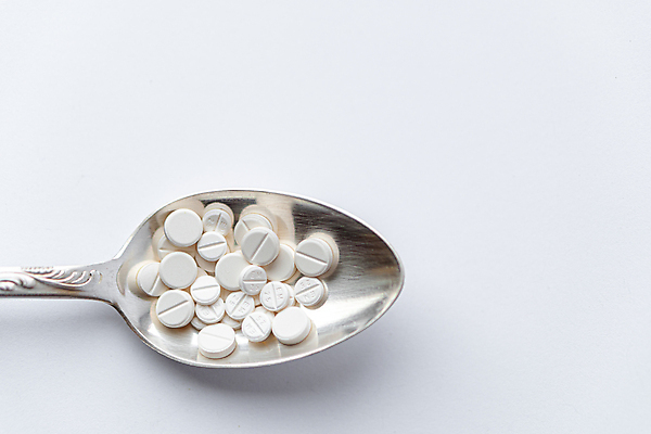 포토 JPG 해외이미지 웰빙 백그라운드 다이어트 건강 어류 사람없음 치료 빨간색 컬러풀 알약 약 노란색 우주 건강관리 숟가락 고통 흰색 질병 약국 간 처방 중독 흙더미 조제 보충 고립 돌봄 진통제 항생제 많음 해외포토 감정 컬러 컨셉 의학 모션 수저 관리 수중동물 흙 장기_의학 만들기 파일형식 더미 이미지허브