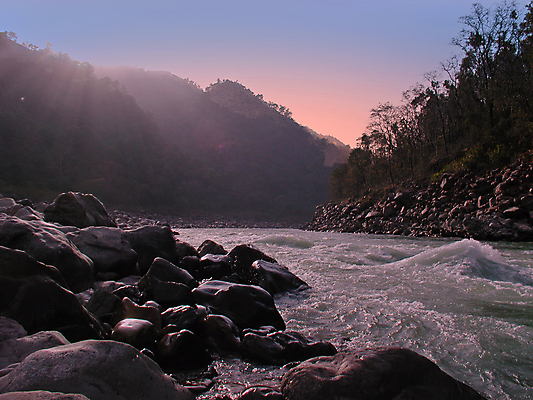 포토 JPG 해외이미지 아시아 파도 자연 사람없음 야외 물 강 황혼 일몰 새벽 흐름 바위 해외포토 자연요소 나라 바다 컨셉 노을 돌_바위 생태계 파일형식 이미지허브