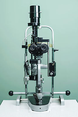 포토 JPG 해외이미지 직업 산업 얼굴 과학 컨셉 해부 건강 사람없음 치료 가로 머리 기계 쌍안경 장비 시험 질병 측정 시력 비전 안과 시력검사 돌봄 광학 검안사 해외포토 교육 의학 모션 병원 신체부위 망원경 검사_조사 파일형식 안경사 이미지허브
