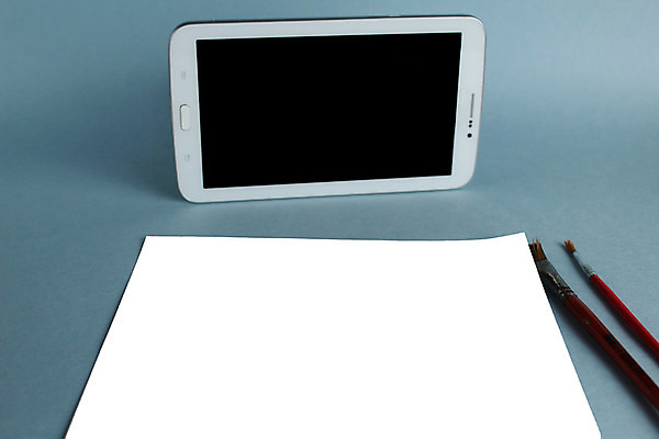 포토 JPG 해외이미지 학생 교육 종이 어린이 인터넷 교실 학교 탁자 수업 모바일 주택 미술 사람없음 노트북 학습 스터디 컴퓨터 알약 연필 디지털 스크린 모니터 공책 페인트 유치원 정보 업무 작업 가르침 그리기 작업실 무선전화기 책상 그림 예술가 온라인 해외포토 가구 모션 문화예술 문구용품 학용품 사람 건물 전자제품 필기구 약 전화기 파일형식 이미지허브