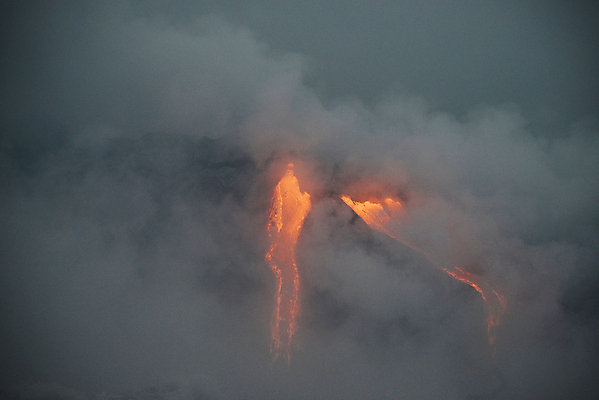 포토 JPG 해외이미지 바다 사람없음 야외 흐름 뜨거움 연기 위험 재해 화산 용암 화산섬 해외포토 섬 컨셉 산 파일형식 이미지허브