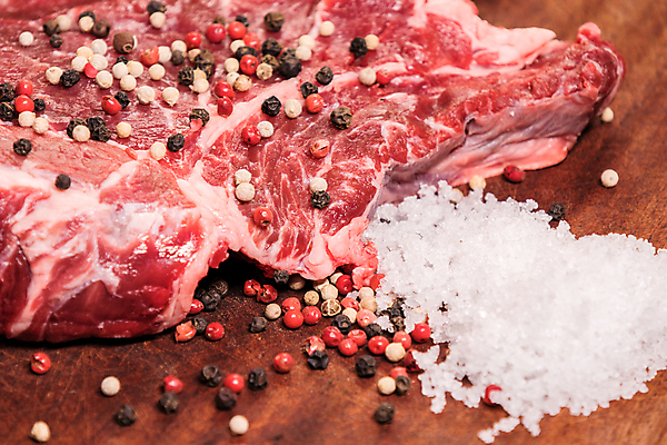 포토 JPG 해외이미지 음식 백그라운드 양파 파슬리 마늘 육류 스테이크 비프스테이크 사람없음 목재 식사 소고기 신선 판넬 그릴 정상 바비큐 먹기 향신료 소금 후추 갈비뼈 등심 생식 샬롯 해외포토 나무 채소 식재료 재료 모션 주방용품 뼈 서양음식 향미료 파일형식 이미지허브