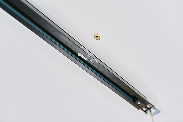 포토 JPG 해외이미지 디자인 백그라운드 건축양식 조명 주택 실내 사람없음 내부 장식 빛 우주 검은색 힘 방 장비 흰색 램프 업무 닫기 오브젝트 천장 철사 시스템 스포트라이트 조립 혁명 광 방법 선로 설치 효율 주도 해외포토 건축 컬러 컨셉 모션 건물 예절 작업 파일형식 이미지허브