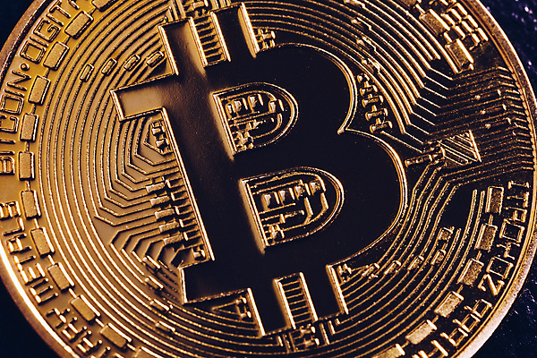 포토 JPG 해외이미지 백그라운드 컨셉 돈 인터넷 비즈니스 검은배경 사람없음 금융 경제 금속 디지털 동전 검은색 웹 그물 네트워크 시장 황금 암호 구매 발굴 심볼 무역 상업 전자 토막 전자상거래 가상 카피스페이스 해외포토 산업 컬러 재질 쇼핑 공백 재산 파일형식 이미지허브