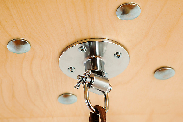 포토 JPG 해외이미지 스포츠 포즈 백그라운드 가방 매달리기 건강 성인 사람없음 목재 운동 힘 경쟁 권투 장비 에너지 펀치 목표 파편 상품 체육관 싸움 노력 충격 팔 고립 킥복싱 해외포토 나무 잡화 컨셉 재료 모션 사람 신체부위 격투기 파일형식 이미지허브