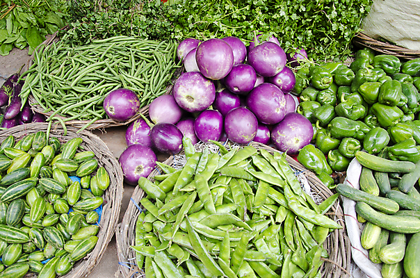 포토 JPG 해외이미지 전통 아시아 문화 음식 여행 토마토 채소 과일 태국 고추 건강 종류 요리 동양인 사람없음 빨간색 초록색 컬러풀 노란색 세일 상점 당근 신선 뜨거움 시장 맛 구매 가루 인도인 먹기 향신료 유기농 매움 완두콩 후추 비타민 내추럴 매각 이국적 해외포토 외국인 웰빙 나라 컬러 컨셉 모션 콩 뿌리채소 인종 쇼핑 영양소 향미료 파일형식 이미지허브