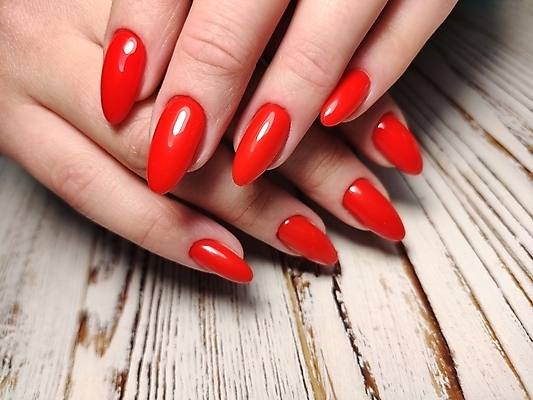 포토 JPG 해외이미지 손 손가락 실내 근접촬영 신체부위 화려 매끈함 손톱관리 네일아트 네일샵 해외포토 뷰포인트 컨셉 사람 내부 뷰티 상점 감각 파일형식 이미지허브