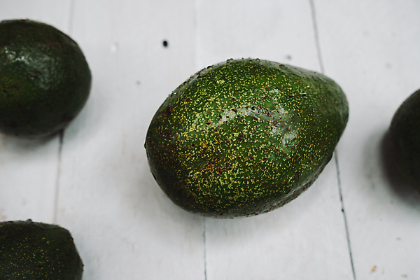 포토 JPG 해외이미지 음식 다이어트 채소 과일 재료 탁자 건강 사람없음 세로 컬러풀 시골 신선 유기농 아보카도 건강식 채식주의자 해외포토 웰빙 컬러 가구 채식 파일형식 이미지허브