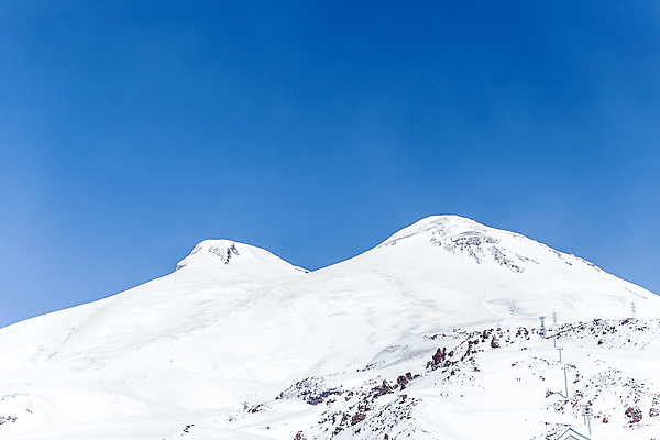 포토 JPG 해외이미지 계절 유럽 스포츠 여행 겨울 자연 하늘 휴가 스키 산 파노라마 사람없음 야외 파란색 얼음 하이킹 추위 흰색 정상 큼 산등성이 빙하 러시아 절정 해외포토 자연요소 나라 컬러 레저 겨울스포츠 촬영기법 크기 생태계 파일형식 이미지허브