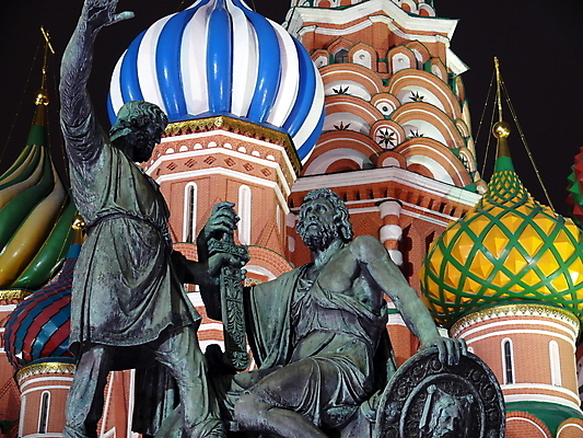 포토 JPG 해외이미지 전통 기독교 종교 여행 건축양식 휴가 사람없음 빨간색 조각상 성당 교회 탑 도시 센터 역사 황금 박물관 정사각형 러시아 돔 천연기념물 랜드마크 러시아인 모스크바 소비에트 옛날 크렘린궁전 해외포토 도형 서양인 건축물 건축 유럽 컬러 종교건축 건물 조형물 궁전 크렘린 파일형식 이미지허브