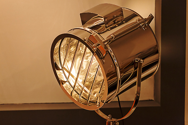 포토 JPG 해외이미지 공원 벽 전구 모바일 건강 병원 3 사람 사람없음 빛 경기장 거울 장비 환자 램프 수술 천 천장 온도 외과 수의사 반사경 해외포토 공공시설 스포츠시설 의학 조명 치료 의사 직물 파일형식 이미지허브