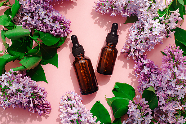 포토 JPG 해외이미지 스튜디오촬영 분홍색 잎 사람없음 화장품 미용용품 오일 오브젝트 라일락 앰플 해외포토 식물 꽃 음식 컬러 실내 뷰티 파일형식 이미지허브