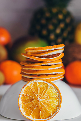 포토 JPG 해외이미지 음식 조각 백그라운드 다이어트 오렌지 과일 재료 자연 디저트 건조 바나나 건강 요리 사람없음 노란색 유행 수확 흰색 신선 원형 양념 그룹 닫기 달콤 맛 사과 자르기 먹기 유기농 날것 슬라이스 비타민 내추럴 고립 채식주의자 핸드메이드 탈수 비건 맛있는 해외포토 도형 웰빙 컬러 컨셉 농업 모션 생태계 채식 영양소 파일형식 이미지허브