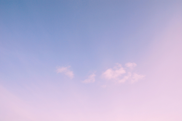 포토 JPG 해외이미지 구름 1 분홍색 백그라운드 자연 하늘 아침 날씨 추상 수채화 풍경 사람없음 여름 파란색 빛 뷰티 우주 일출 맑음 보라색 일몰 봄 새벽 흰색 전원 투명 매끈함 속도 싱글 심플 부드러움 천국 솜털 야광 창백 파스텔톤 평야 목업 목가 해외포토 주간 자연요소 계절 컬러 무늬 노을 감각 전기에너지 생태계 파일형식 이미지허브