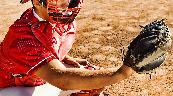 포토 JPG 해외이미지 남자 백그라운드 유니폼 한명 상반신 성인 옆모습 손들기 경쟁 경기장 장비 야구 야구선수 야구글러브 헬멧 야구복 포수 웅크림 성인남자한명만 해외포토 1 옷 뷰포인트 컨셉 스포츠시설 모션 운동선수 사람 운동복 구기 글러브 보호장비 남자한명만 성인남자만 파일형식 이미지허브