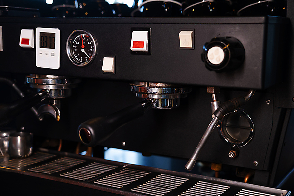 포토 JPG 해외이미지 직업 커피 음료 백그라운드 비즈니스 사람없음 갈색 상점 금속 식당 검은색 기계 카페 수확 공구 신선 바 뜨거움 액체 붓기 수증기 묘사 서비스 준비 상업 만들기 아로마 슛 바리스타 향 카푸치노 카페테리아 에스프레소 라떼 카페인 해외포토 컬러 농업 모션 재질 도구 파일형식 이미지허브