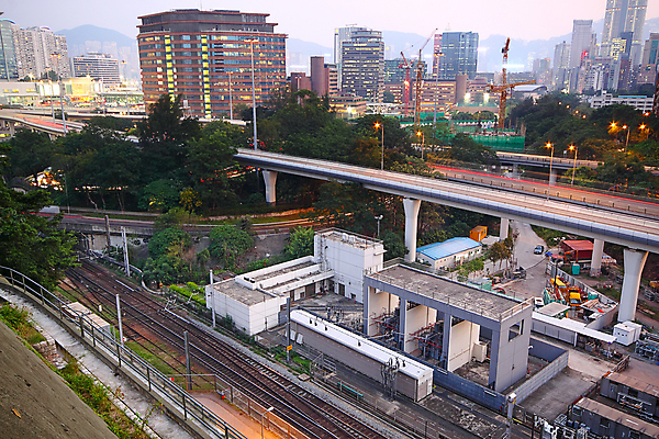 포토 JPG 해외이미지 여행 포즈 비즈니스 건축양식 교통시설 모션 하늘 파노라마 사람없음 건물 파란색 도시풍경 사무실 탑 고층빌딩 중국 기차 도시 도심 전철 역 군중 소프트포커스 속도 출퇴근 홍콩 스카이라인 통근 해외포토 건축물 건축 아시아 육상교통 컬러 교통 대중교통 촬영기법 사람 풍경 빌딩 시설 출근 파일형식 이미지허브