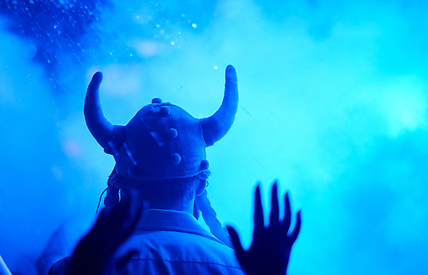 포토 JPG 해외이미지 라이프스타일 디자인 드레스 행복 실루엣 무기 신체 하늘 추상 뿔 미술 사람 사람없음 물 빛 컬러풀 뷰티 머리 유행 금속 자전거 검은색 댄서 장비 덮개 축하 춤 악단 군중 야간 가죽 공예 박수 DJ 발레 클럽 디스코 커뮤니티 탄소 해외포토 자연요소 직업 옷 감정 음악 컬러 컨셉 무늬 재질 문화예술 촬영기법 손짓 취미 생활 신체부위 바이크 뚜껑 파일형식 이미지허브