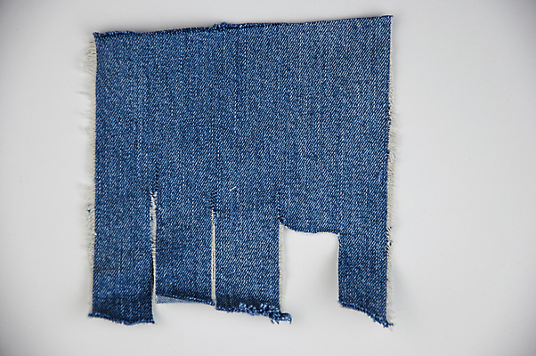 포토 JPG 해외이미지 조각 실내 사람없음 하이앵글 청바지 흰배경 질감 해외포토 뷰포인트 백그라운드 바지 내부 흰색 파일형식 이미지허브