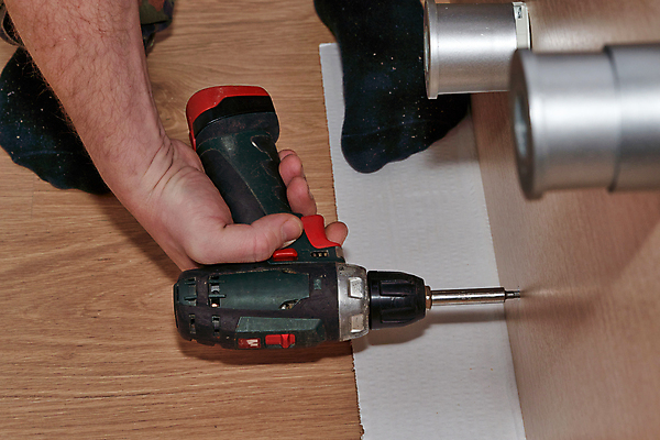 포토 JPG 해외이미지 직업 손 산업 가구 장신구 노동자 주택 사람 취미 사람없음 건물 목재 금속 장비 기구 공구 나사 잡기 업무 작업 작업실 드라이버 수리 목수 오브젝트 목공예 DIY 국회 송곳 업그레이드 해외포토 나무 건축물 생활용품 재료 모션 재질 신체부위 도구 공예 파일형식 이미지허브