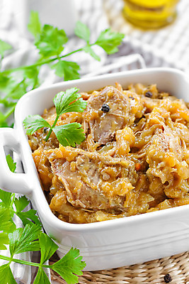 포토 JPG 해외이미지 그릇 사람없음 오리고기 조림 해외202004 해외포토 식기 음식 오리 육류 파일형식