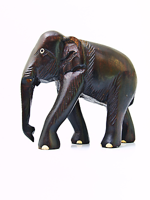 포토 JPG 해외이미지 동물 인형 조각 포즈 태국 코끼리 미술 앉기 사람없음 목재 장난감 조각상 흰배경 수공예 고립 핸드메이드 해외포토 나무 아시아 백그라운드 재료 포유류 모션 문화예술 조형물 흰색 공예 파일형식 이미지허브