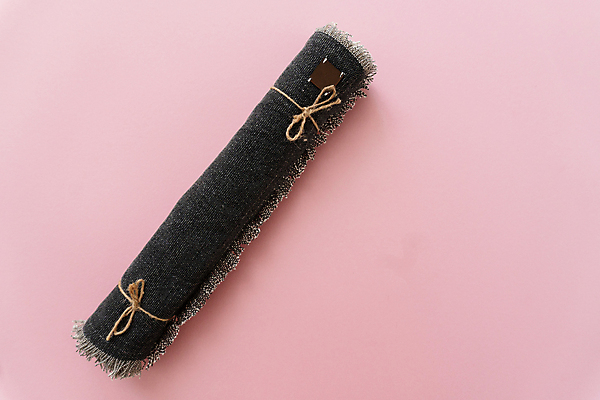 포토 JPG 해외이미지 길 분홍색 백그라운드 패턴 탁자 표면 주택 사람없음 수건 식탁보 시골 직물 면 거친 조직 닫기 삼베 메뉴 질감 냅킨 캔버스 서빙 자루 섬유 내추럴 달리기선수 아마 카피스페이스 해외포토 꽃 컬러 가구 무늬 모션 건물 위생용품 공백 육상선수 파일형식 천_직물 이미지허브