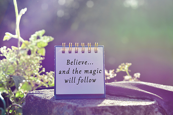 포토 JPG 해외이미지 포스터 문장 백그라운드 컨셉 텍스트 자연 벽지 미래 전등 사람없음 초록색 컬러풀 햇빛 반사 라벨 믿음 정원 쪽지 정보 광선 인사 신용카드 비교 메시지 심볼 사인 긍정 열정 격려 마법 속담 자극 해외포토 문자 감정 컬러 모션 조명 프레임 금융 태양 예절 생태계 파일형식 이미지허브