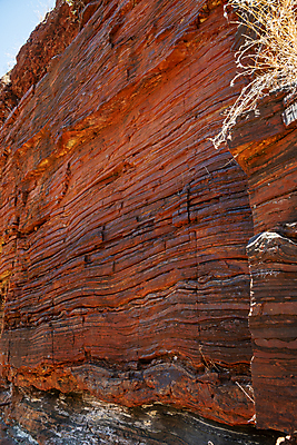 포토 JPG 해외이미지 공원 오렌지 자연 산 안테나 국립공원 풍경 사람없음 빨간색 물 파란색 환경 골짜기 보라색 사막 탐험 바위 개울 황무지 호주 위험 광석 철 발굴 부식 먼지 사암 층 멀리 암 내추럴 오지 울퉁불퉁 전국 막 해외포토 자연요소 공공시설 컬러 컨셉 과일 통신 강 돌_바위 오세아니아 질병 생태계 파일형식 이미지허브
