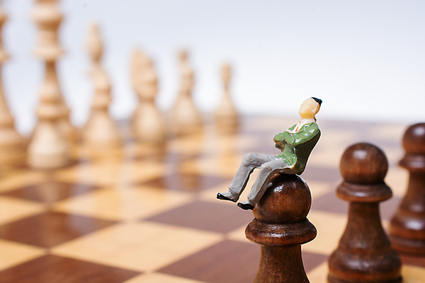 포토 JPG 해외이미지 실내 사람없음 아웃포커스 미니어처 체스말 인물미니어처 체스판 해외포토 촬영기법 내부 모형 말_게임 체스 파일형식 이미지허브