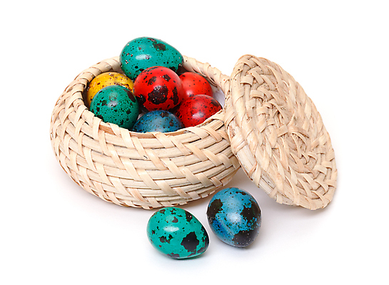 포토 JPG 해외이미지 전통 디자인 계절 행복 종교 컨셉 패턴 휴가 부활절 창조 선물 이벤트 사람없음 장식 빨간색 초록색 파란색 노란색 바구니 계란 페인트 봄 흰색 축하 시간 얼룩 둥지 다발 고립 메추리 해외포토 기념일 감정 컬러 무늬 알 파일형식 이미지허브