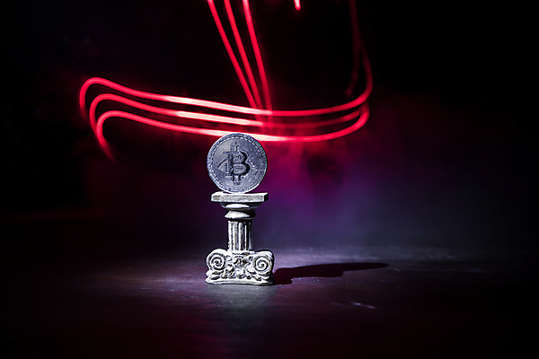 포토 JPG 해외이미지 백그라운드 컨셉 돈 인터넷 비즈니스 불 사람없음 금융 경제 빛 글로벌 달러 디지털 동전 웹 어둠 그물 네트워크 시장 황금 암호 구매 주식 발굴 심볼 사인 무역 투자 상업 전자 토막 전자상거래 가상 해외포토 자연요소 산업 쇼핑 재산 파일형식 이미지허브