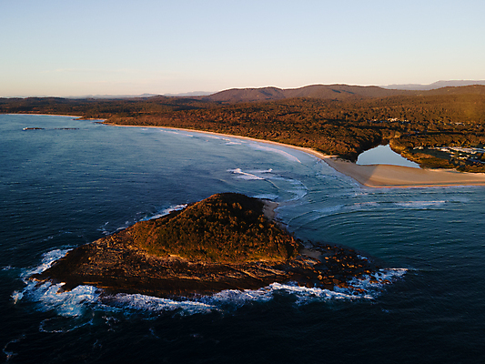 포토 JPG 해외이미지 호수 모래 바다 섬 여행 백그라운드 자연 조류 아침 안테나 해변 사람없음 야외 물 파란색 빛 강 반사 일출 황혼 일몰 새벽 호주 저녁 속도 수평선 카피스페이스 해외포토 주간 자연요소 동물 컬러 통신 노을 공백 오세아니아 야간 생태계 파일형식 이미지허브