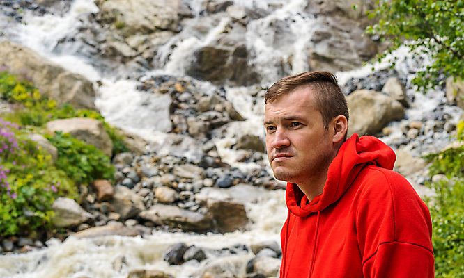 포토 JPG 해외이미지 주간 남자 여행 청소년 휴가 휴식 한명 취미 야외 가로 물 갈색 여행객 트래킹 폭포 하이킹 탐험 소프트포커스 방향 모험가 배낭여행 그림 주말 지역 산악지대 루트 해외포토 자연요소 1 컬러 컨셉 자연 레저 산 촬영기법 사람 파일형식 이미지허브