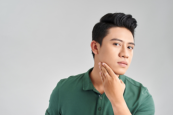 포토 JPG 해외이미지 응시 남자 회색배경 실내 한명 동양인 손짓 상반신 성인 앞모습 뷰티 만지기 자기관리 성인남자한명만 그루밍족 해외포토 1 시선 뷰포인트 백그라운드 모션 사람 인종 내부 회색 남자한명만 성인남자만 파일형식 이미지허브